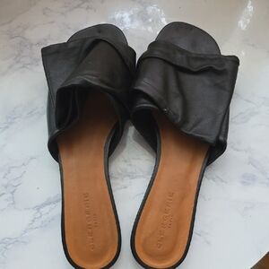Robert Clergerie Black Leather Mules
